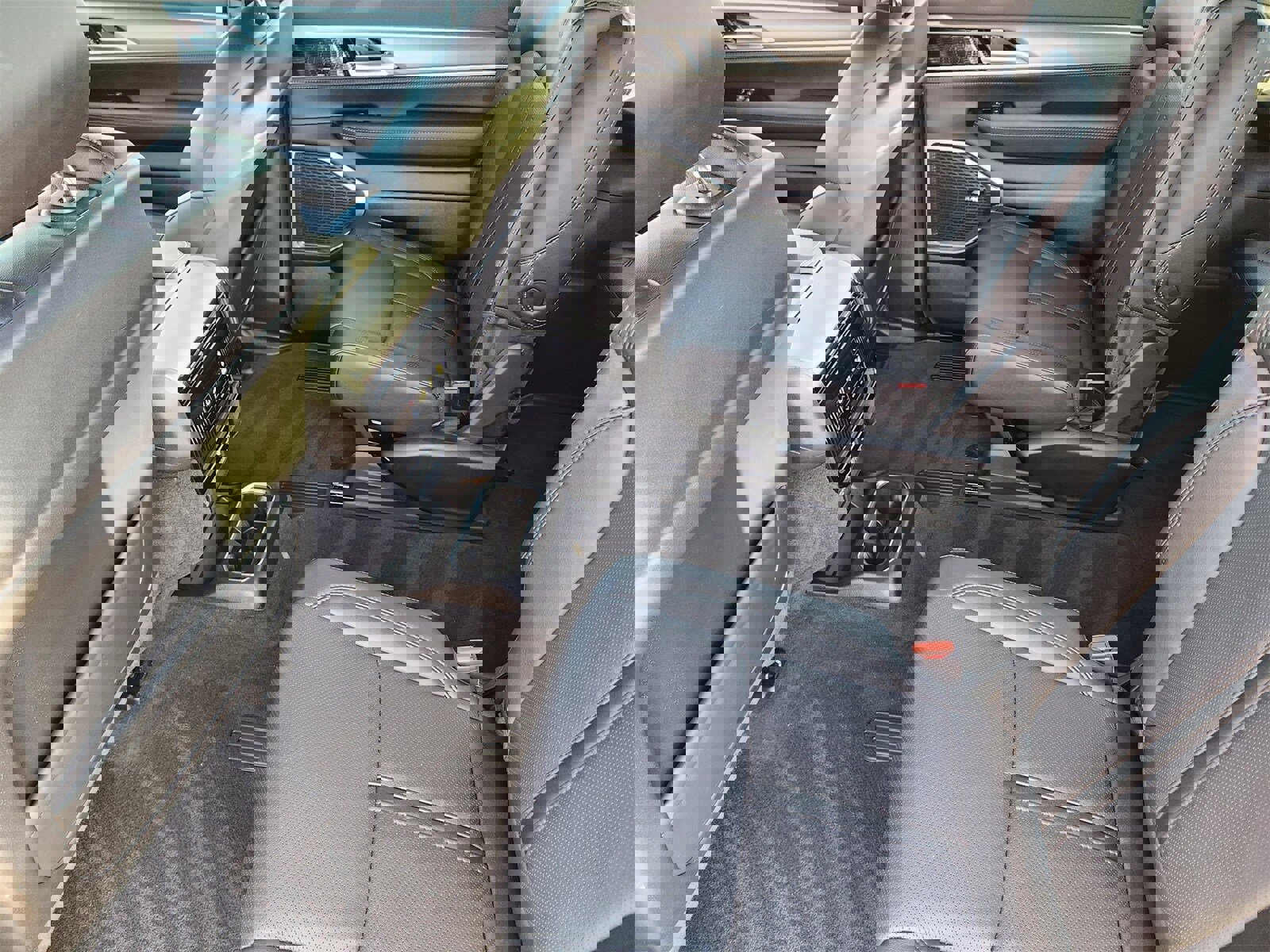 Used 2025 Jeep Wagoneer Series II image 40