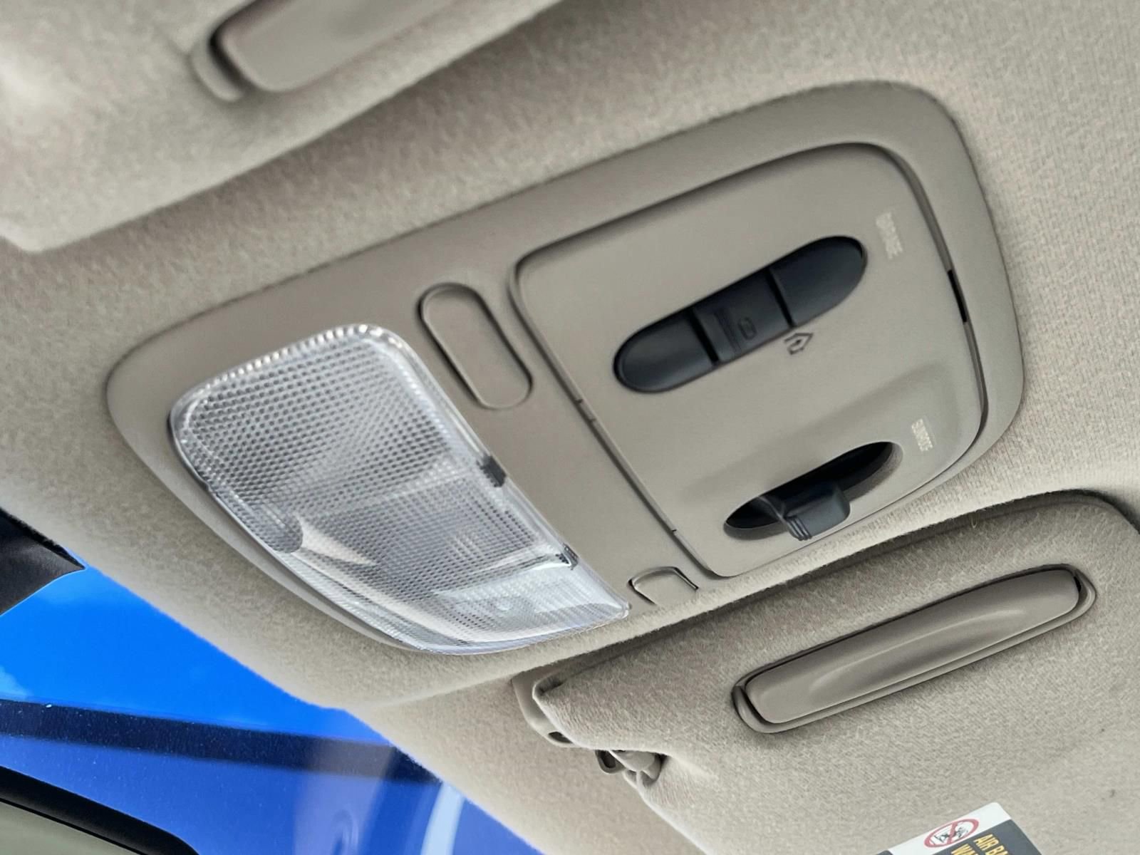Used 2004 Buick Park Avenue FWD image 32
