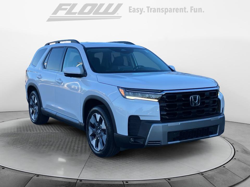 New 2026 Honda Pilot Touring image 1