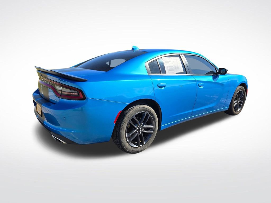 Used 2019 Dodge Charger SXT w/ Blacktop Package image 3