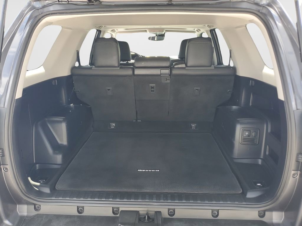 Certified 2023 Toyota 4Runner SR5 Premium w/ Moonroof Package AWD/4WD image 9