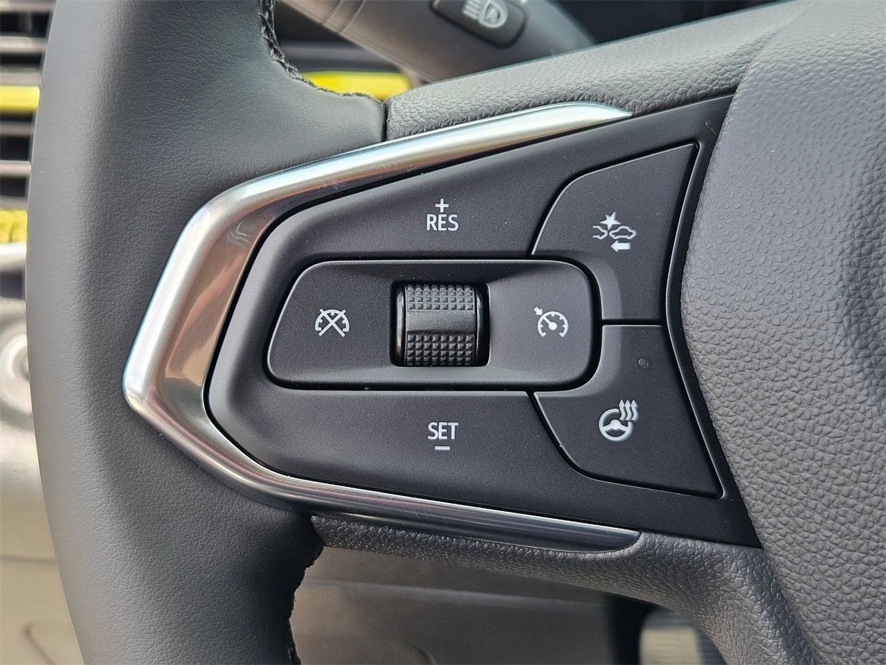 New 2026 Chevrolet Trax LT w/ Driver Confidence Package FWD image 13