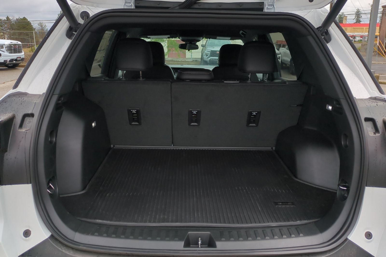 New 2026 GMC Terrain Elevation AWD/4WD image 16