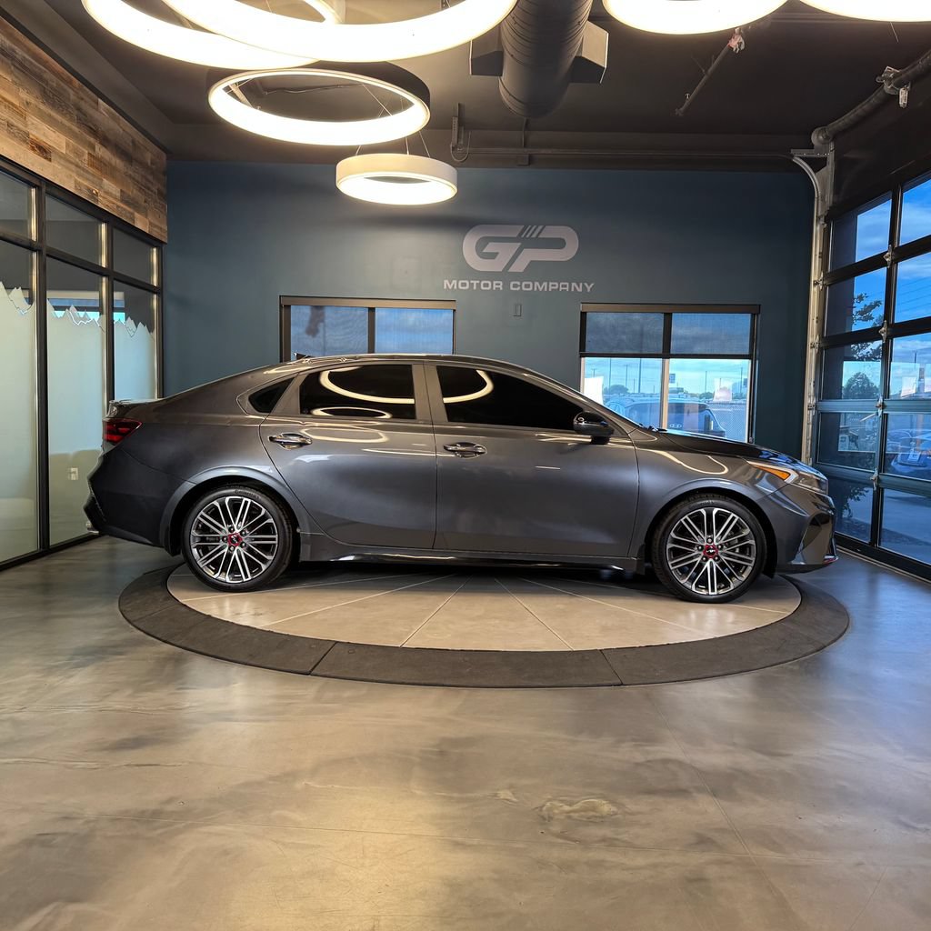 Used 2022 Kia Forte GT w/ GT2 Package FWD image 2