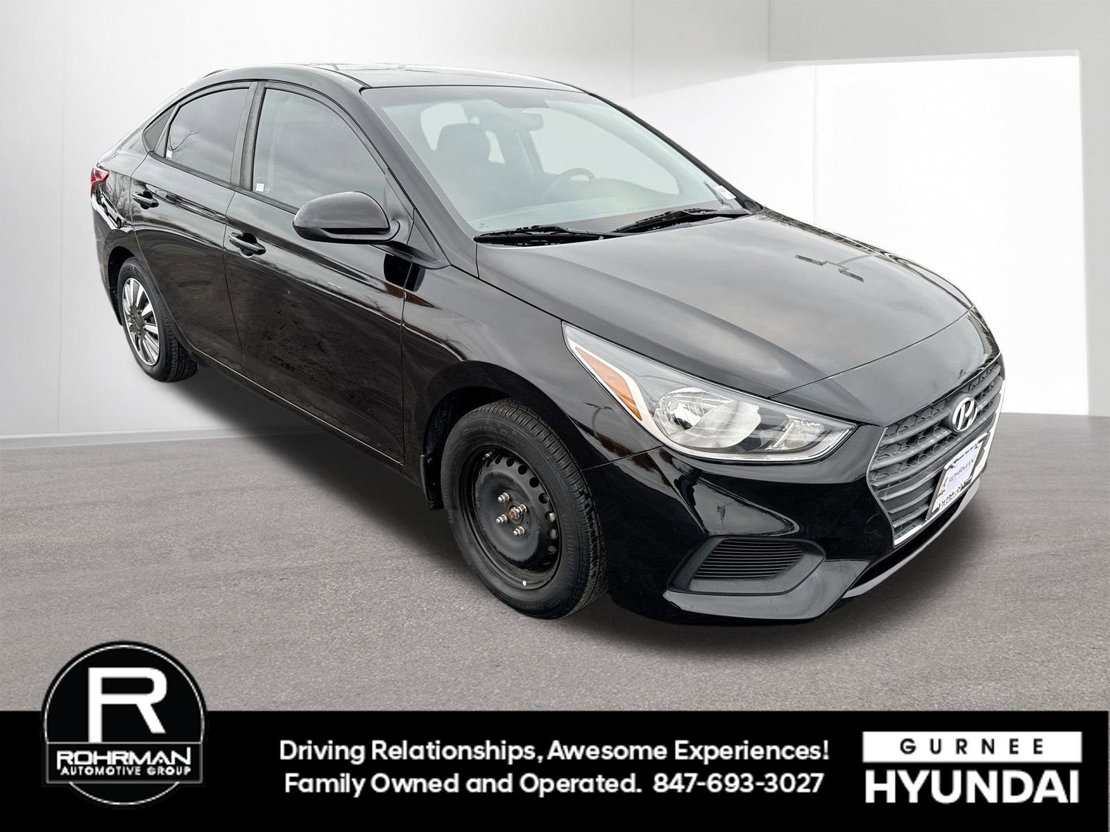Used 2018 Hyundai Accent SE image 2