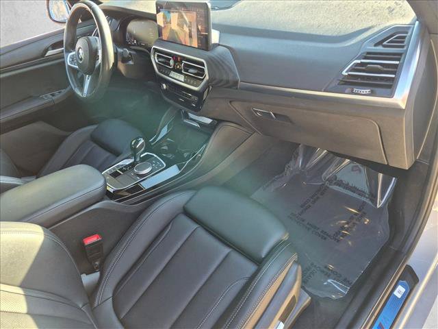 Used 2022 BMW X4 xDrive30i w/ M Sport Package 2 AWD/4WD image 22