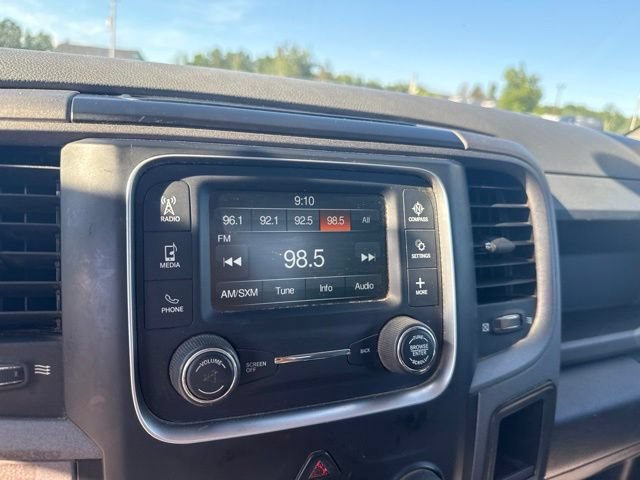 Used 2018 RAM 2500 Tradesman w/ Chrome Appearance Group AWD/4WD image 28