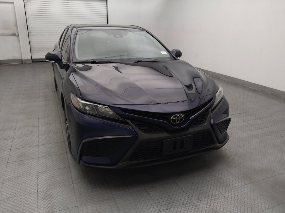Used 2022 Toyota Camry SE FWD image 14