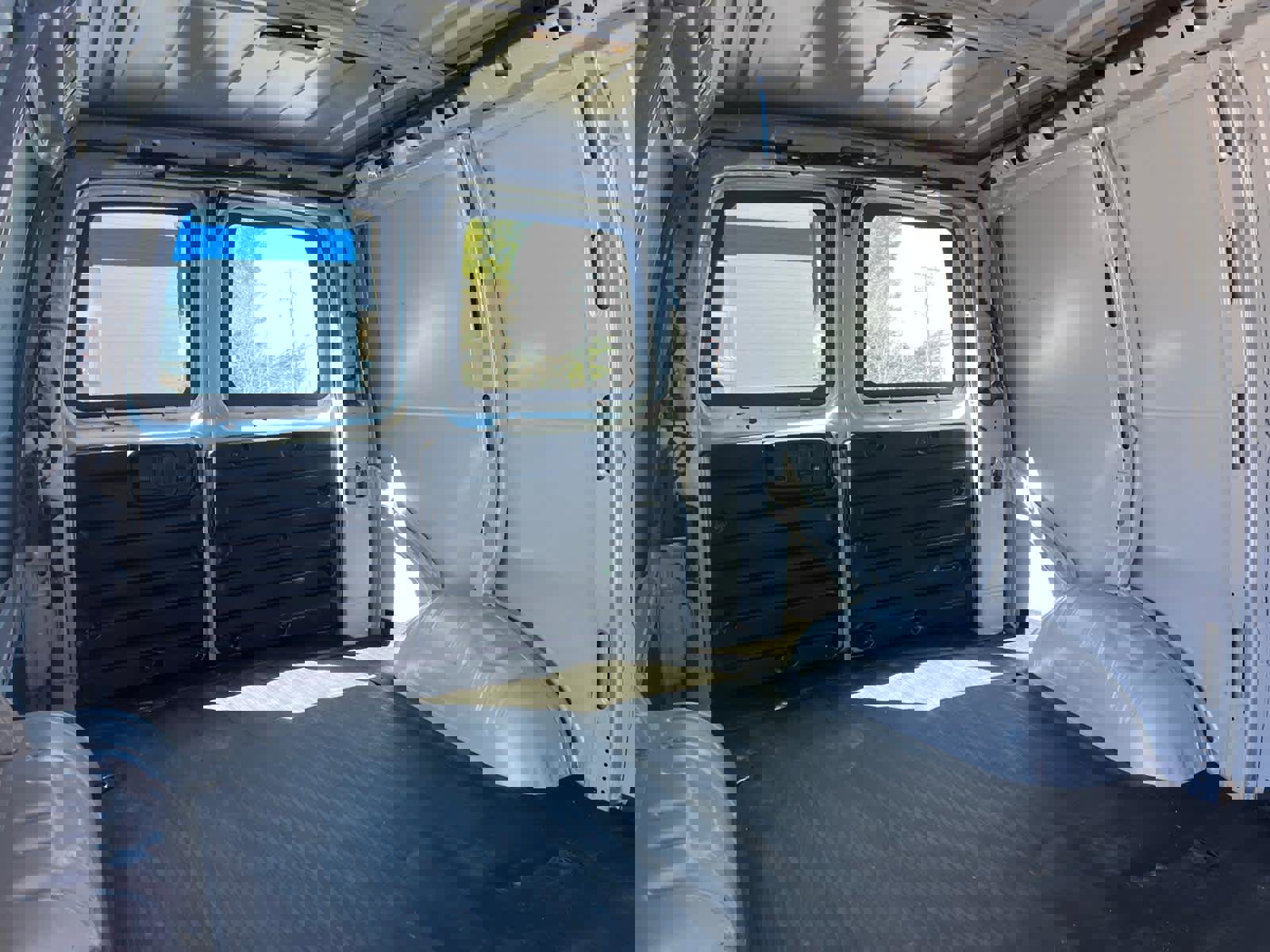 Certified 2019 Chevrolet Express 2500 w/ Chrome Appearance Package image 29