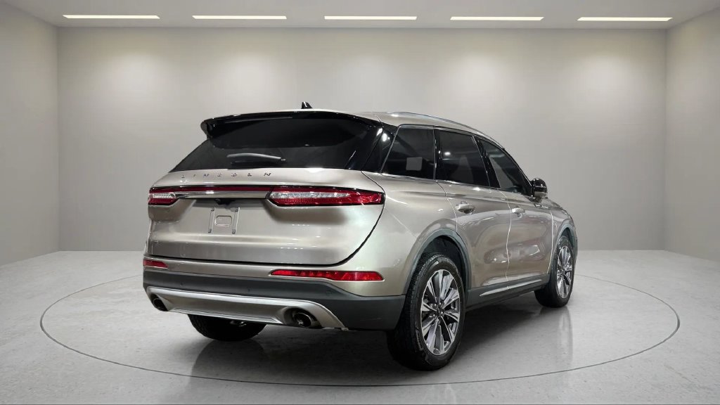 Certified 2020 Lincoln Corsair Reserve w/ Elements Package AWD/4WD image 3