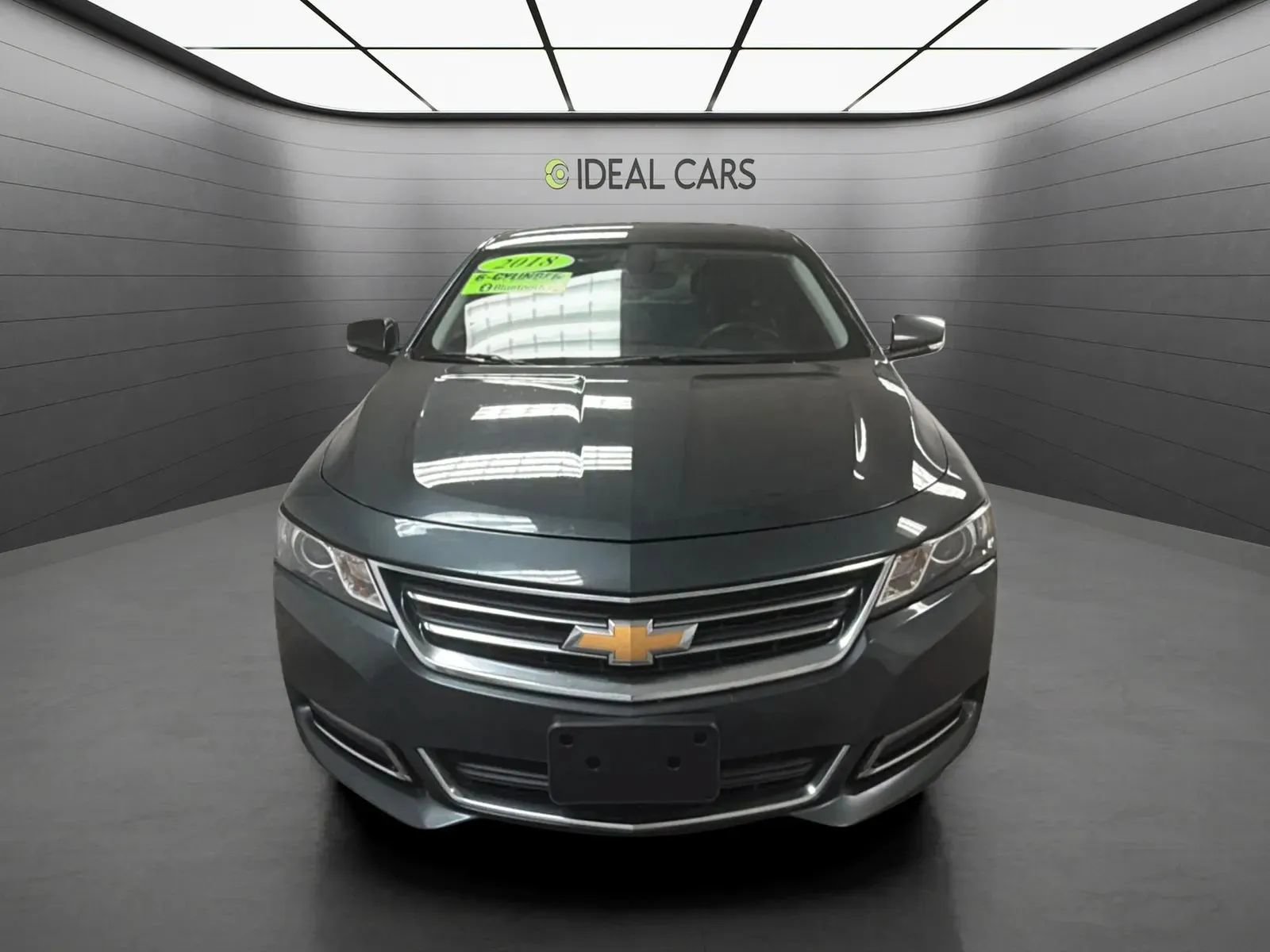 Used 2018 Chevrolet Impala LT FWD image 2
