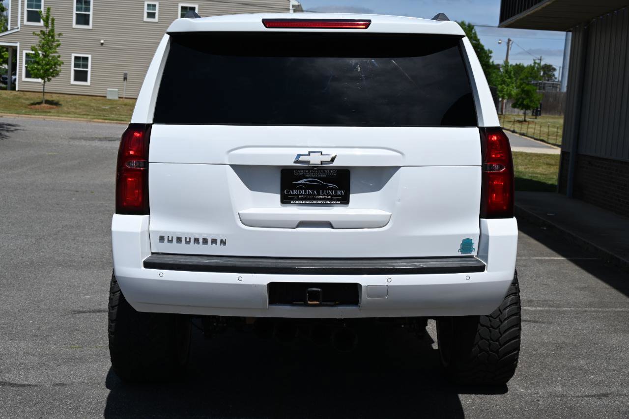 Used 2019 Chevrolet Suburban LT AWD/4WD image 3