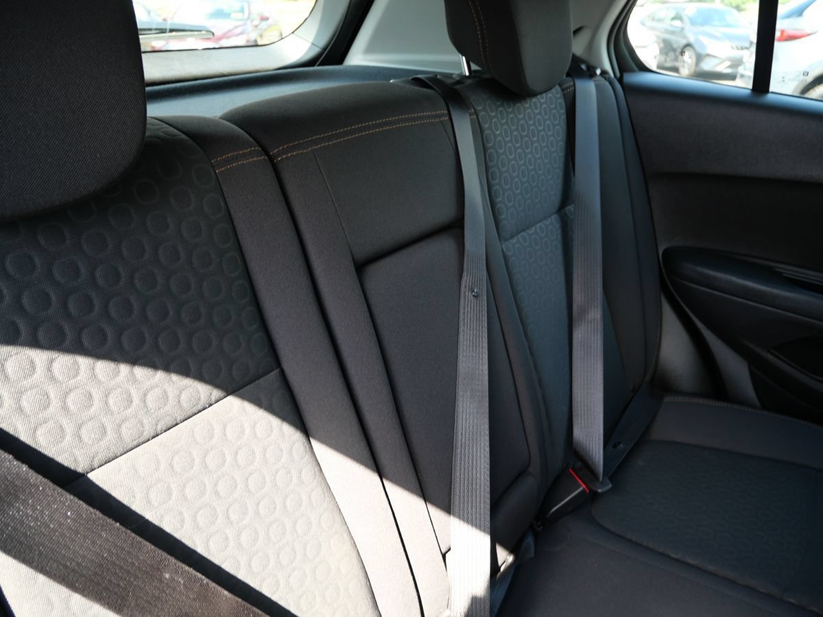 Used 2017 Chevrolet Trax LS AWD/4WD image 30