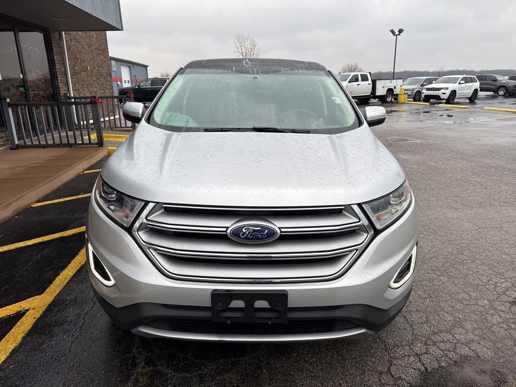 Used 2017 Ford Edge Titanium w/ Equipment Group 301A image 8