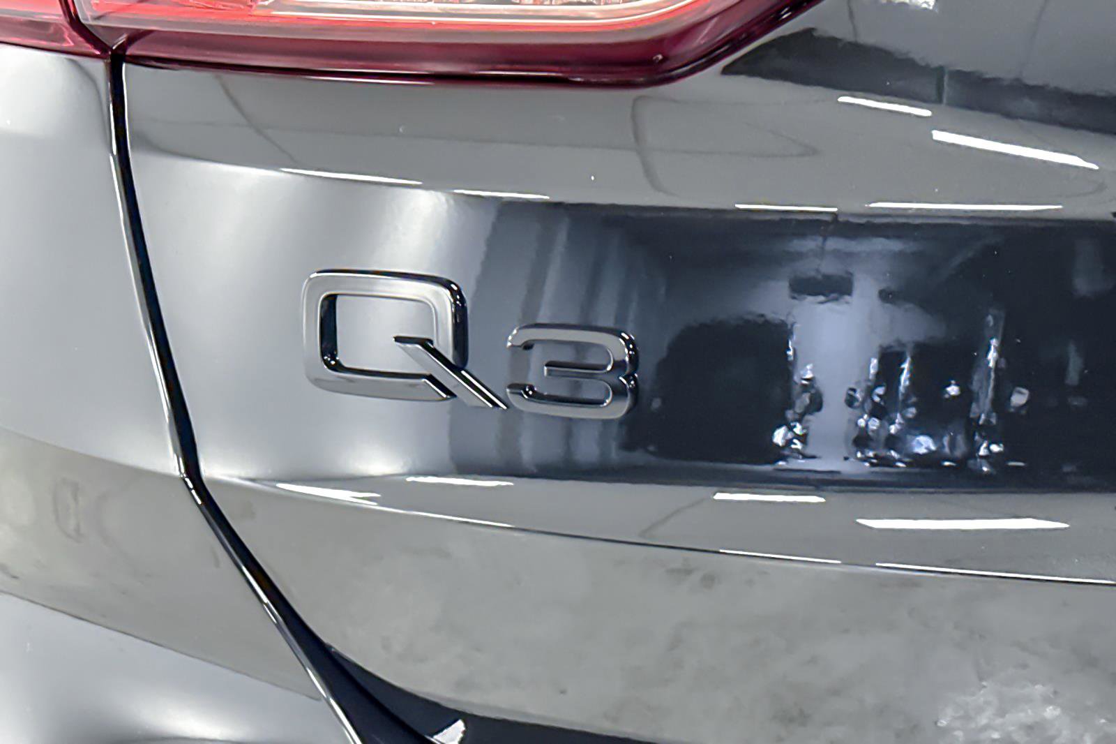 New 2025 Audi Q3 2.0T Premium Plus image 25