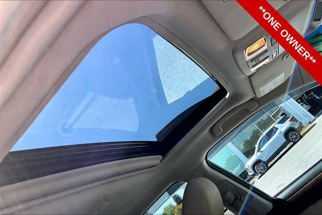 Used 2016 Subaru Outback 2.5i Limited AWD/4WD image 16