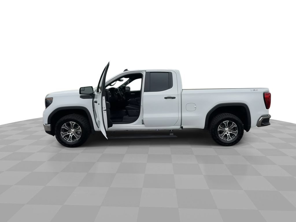 Certified 2026 GMC Sierra 1500 Pro w/ Pro Value Package AWD/4WD image 5