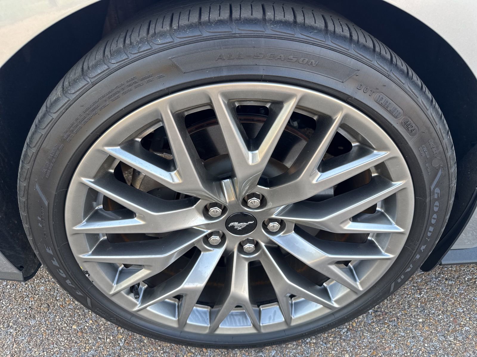 Used 2025 Ford Mustang GT Premium image 11