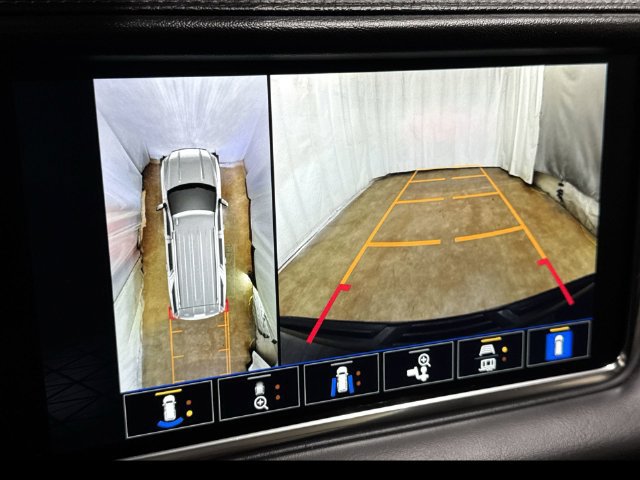 Used 2024 GMC Yukon Denali AWD/4WD image 21