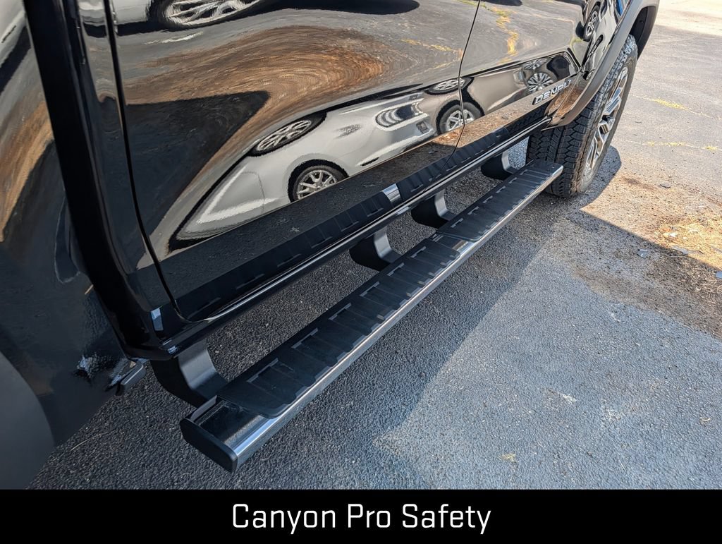 New 2026 GMC Canyon Denali AWD/4WD image 31
