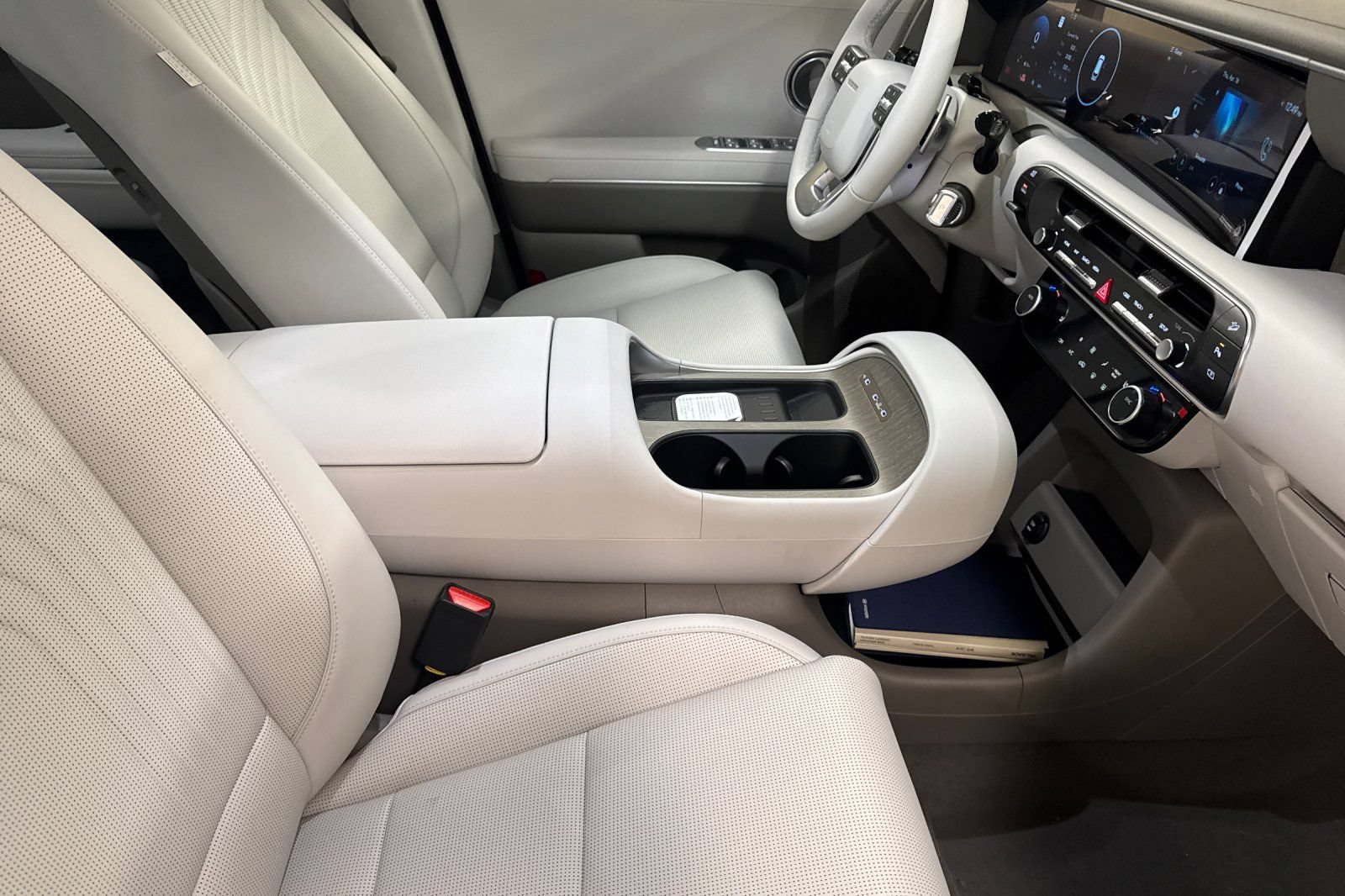 New 2026 Hyundai Palisade SEL AWD/4WD image 16