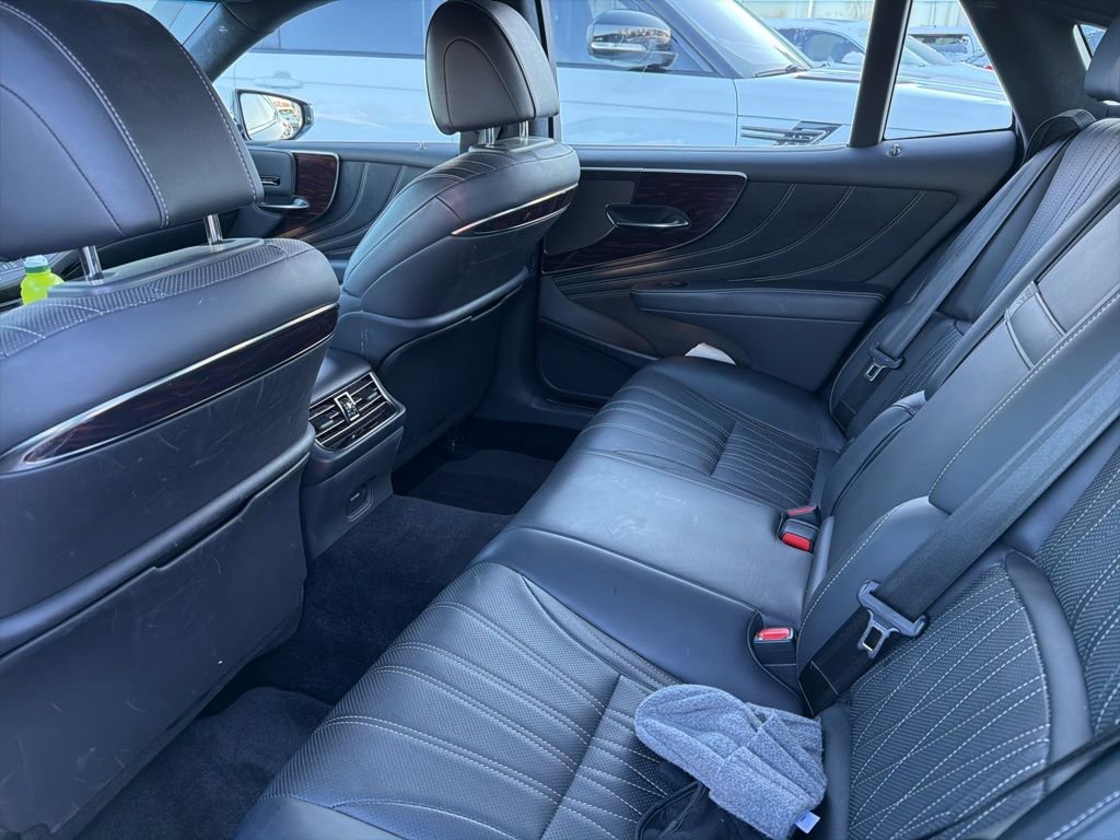 Used 2019 Lexus LS 500 AWD w/ Interior Upgrade Package image 15