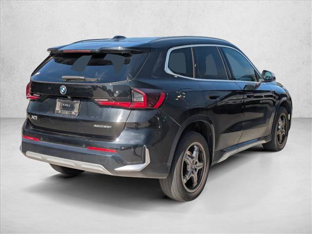Used 2023 BMW X1 xDrive28i w/ Premium Package AWD/4WD image 5