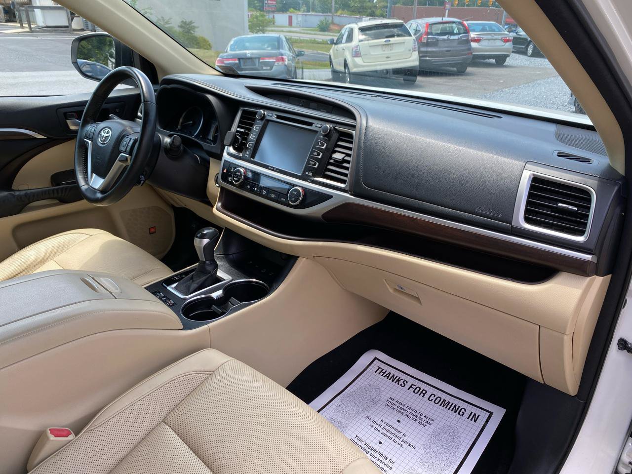 Used 2015 Toyota Highlander Limited Platinum AWD/4WD image 10