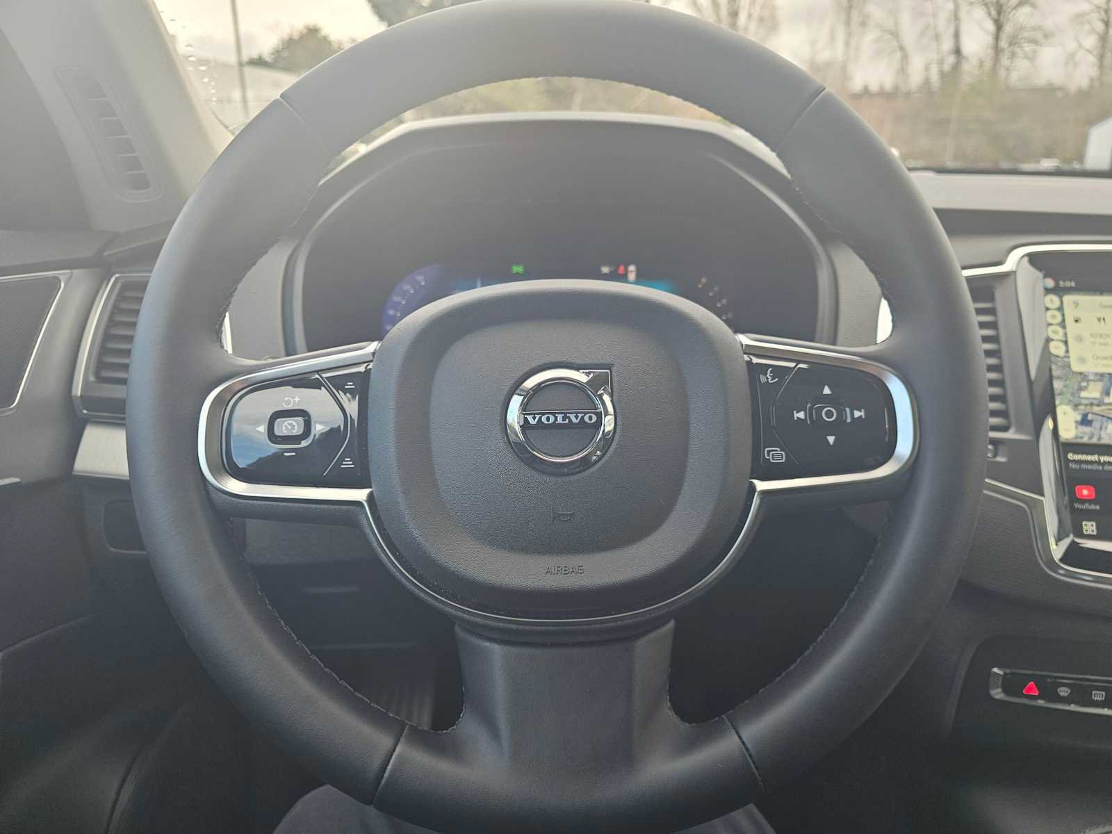 Used 2025 Volvo XC90 B5 Core w/ Protection Package Premier image 24