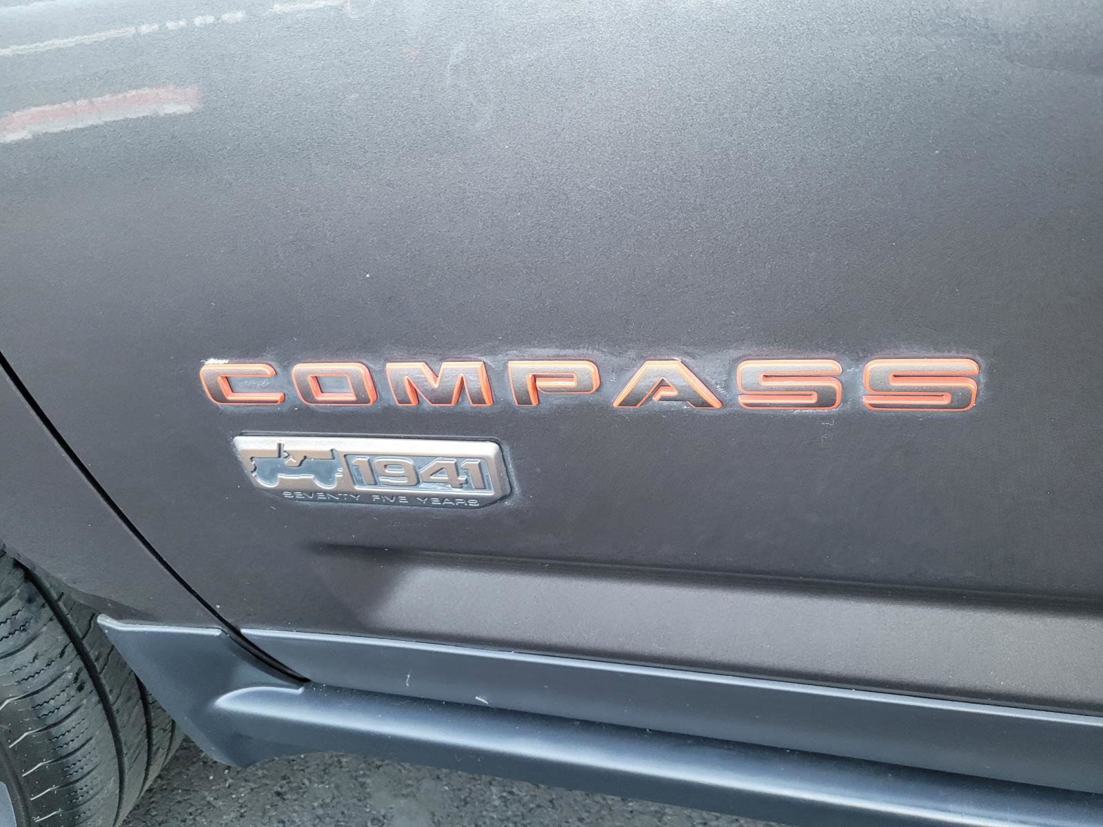 Used 2016 Jeep Compass 75th Anniversary w/ Power Value Group image 9