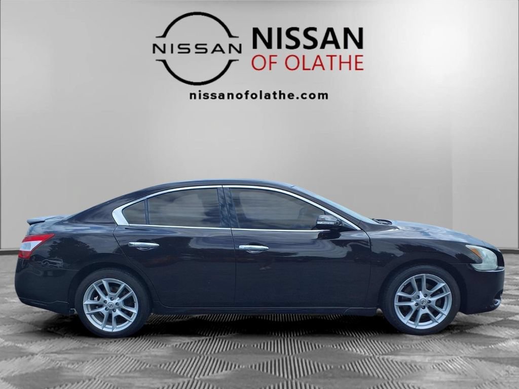 Used 2010 Nissan Maxima 3.5 SV w/ Monitor Pkg FWD image 27