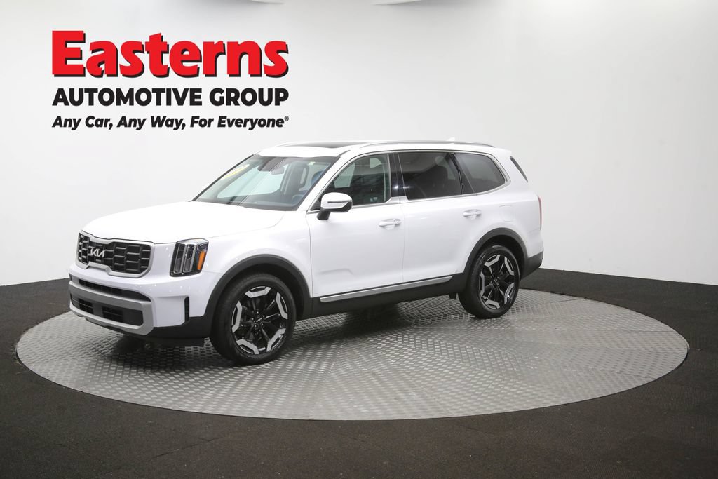 Used 2025 Kia Telluride S FWD image 61