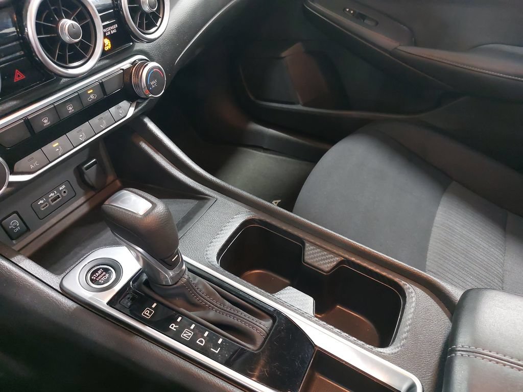 Certified 2025 Nissan Sentra SV FWD image 24