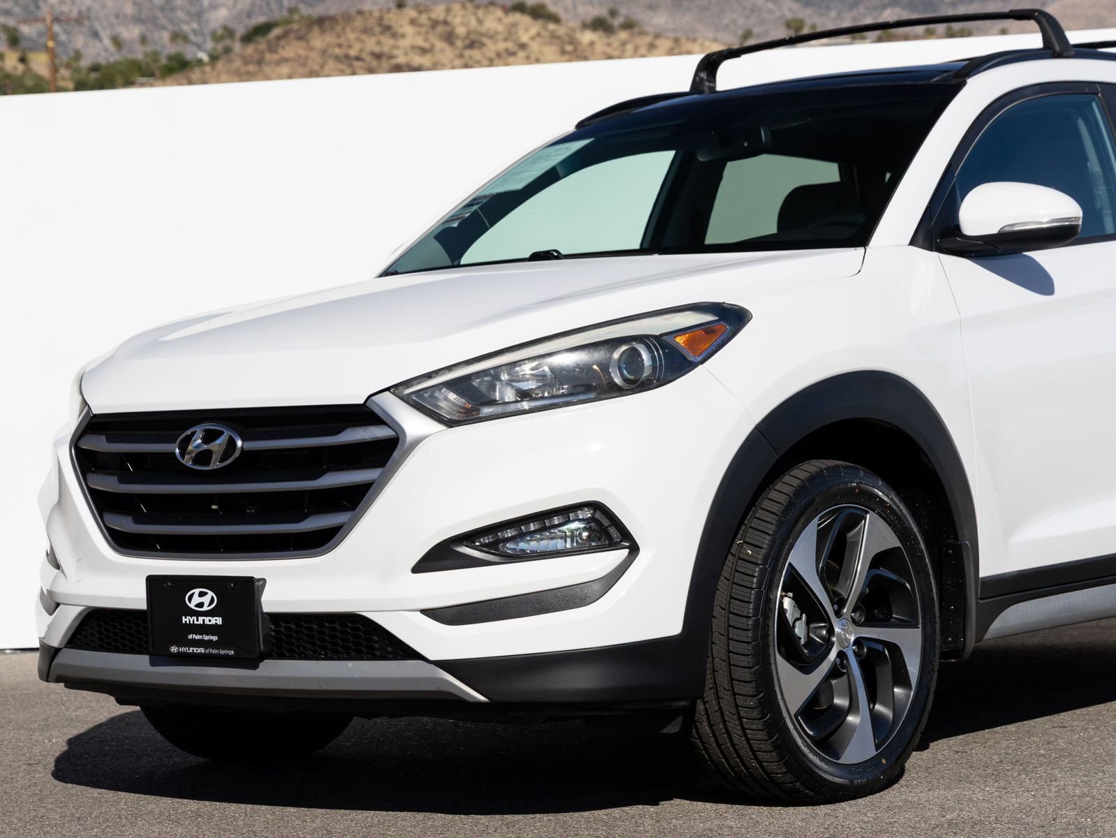 Used 2018 Hyundai Tucson Value FWD image 2