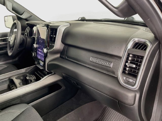 Used 2025 RAM 1500 Big Horn AWD/4WD image 30