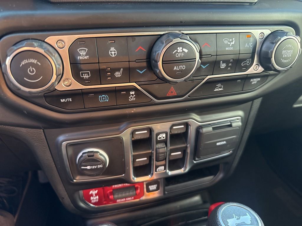 Certified 2023 Jeep Wrangler Unlimited Rubicon 4xe w/ Cold Weather Group image 22