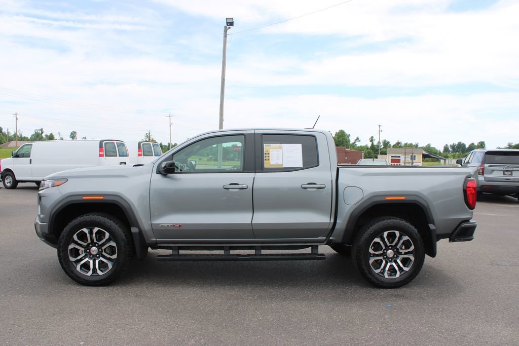 Used 2023 GMC Canyon AT4 w/ AT4 Premium Package AWD/4WD image 6