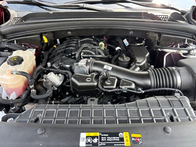 Used 2024 Jeep Grand Cherokee L Altitude AWD/4WD image 36