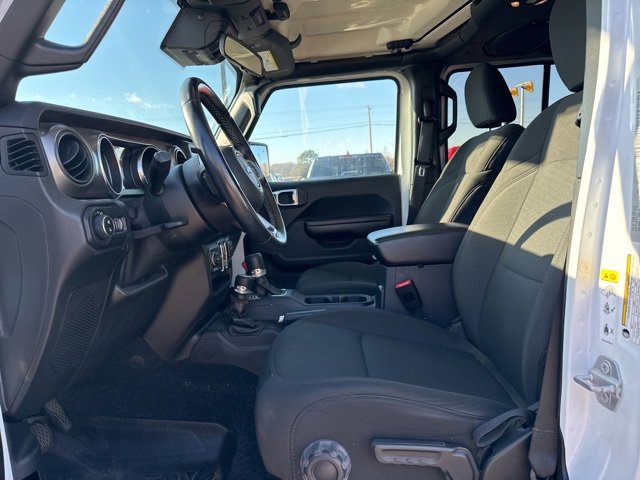 Used 2020 Jeep Gladiator Sport w/ Quick Order Package 24S image 15