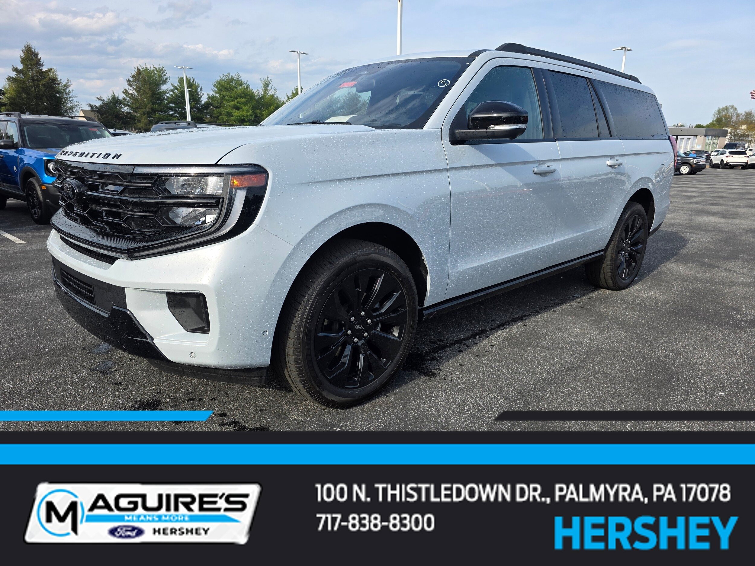 Certified 2025 Ford Expedition Max Platinum w/ Stealth Appearance Package AWD/4WD image 1