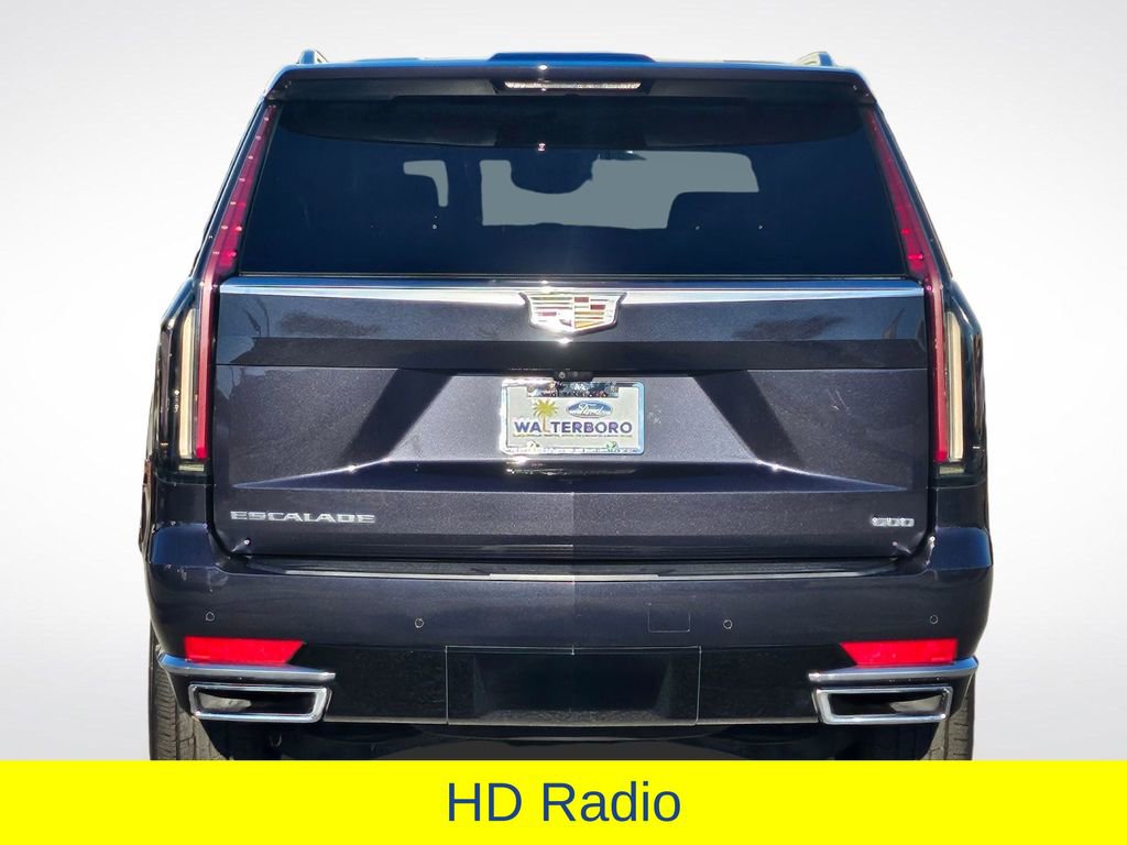 Used 2022 Cadillac Escalade Premium Luxury image 33