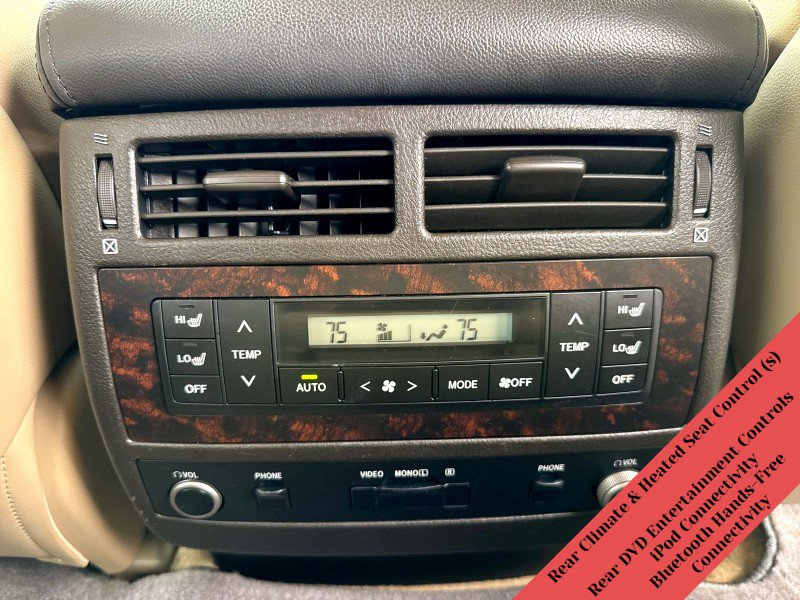 Used 2011 Toyota Land Cruiser w/ Upgrade Pkg AWD/4WD image 27