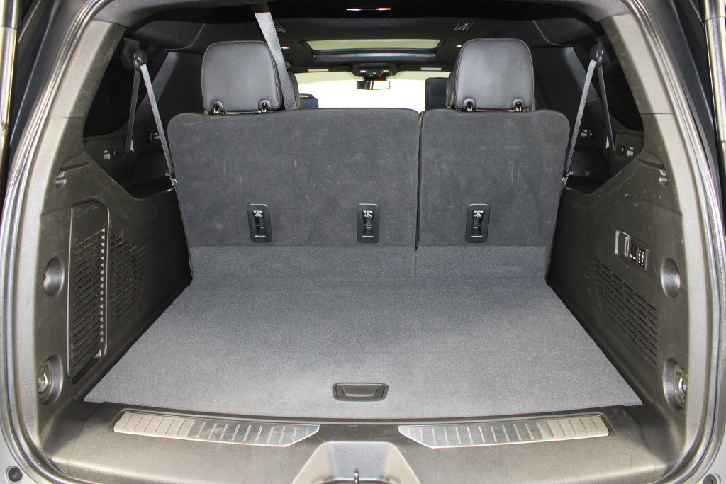 Used 2023 GMC Yukon XL AT4 w/ AT4 Premium Package AWD/4WD image 24