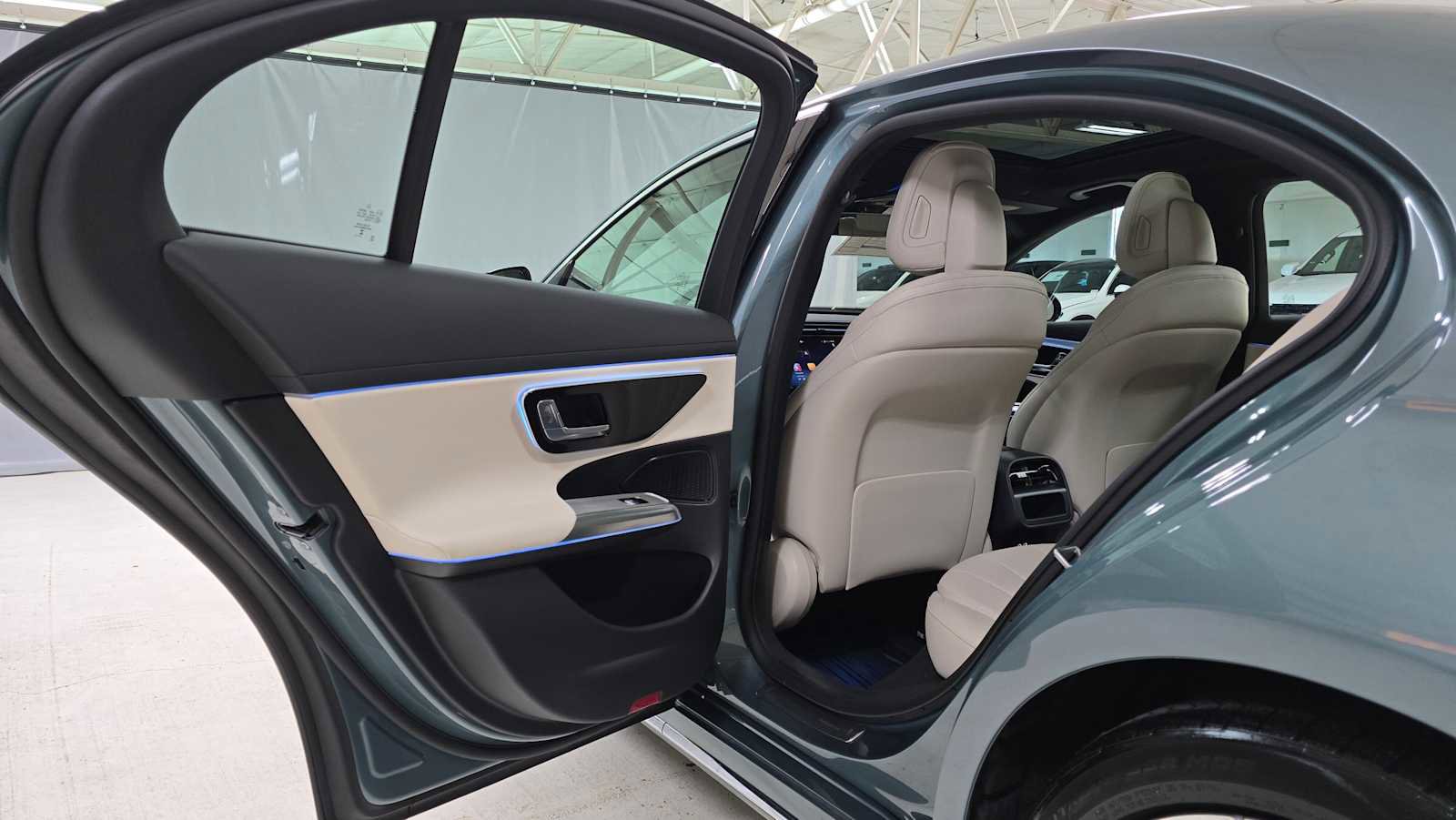 New 2026 Mercedes-Benz E 350 4MATIC Sedan image 15