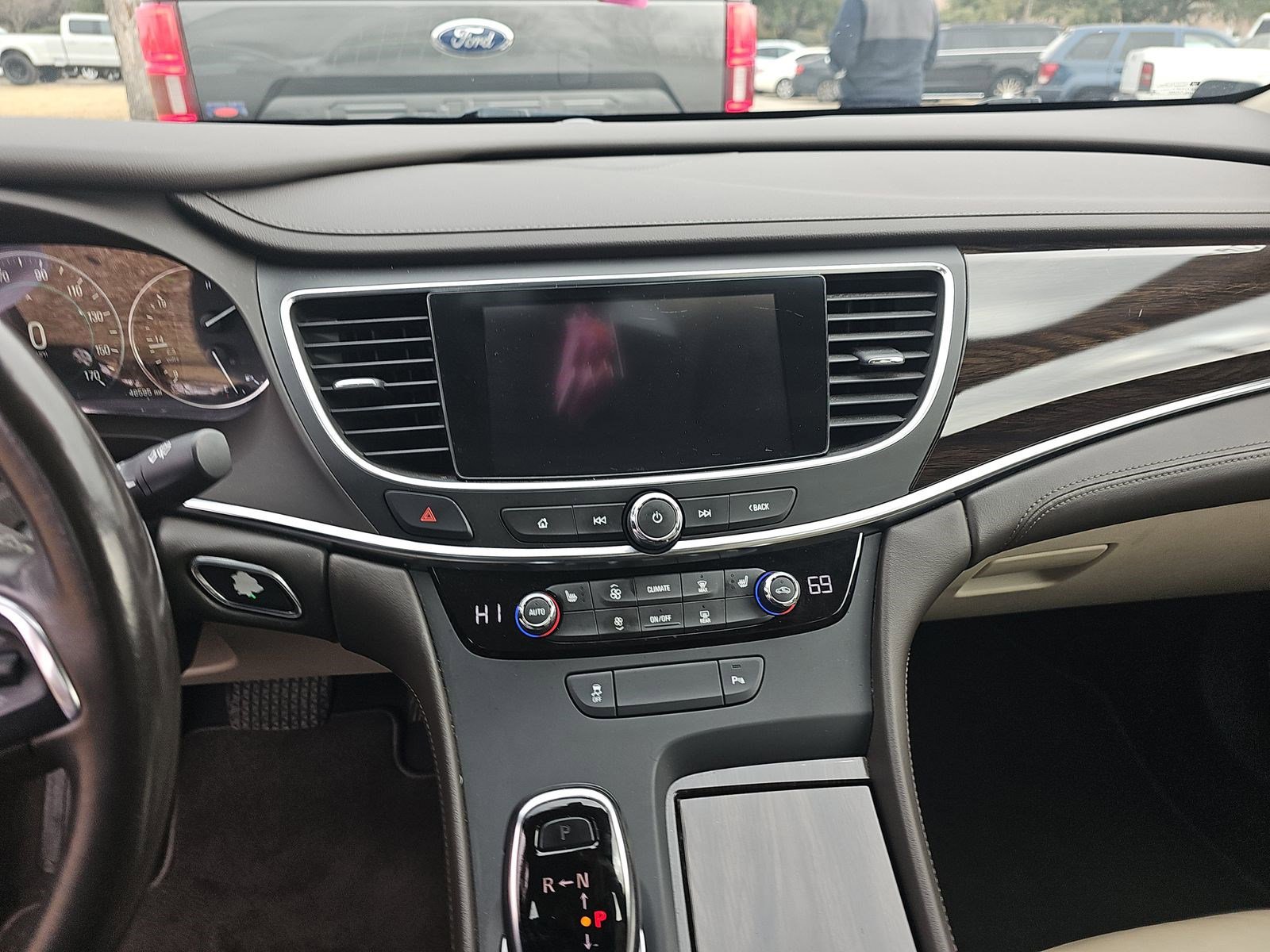 Used 2018 Buick LaCrosse Essence w/ Sights and Sounds Package image 17