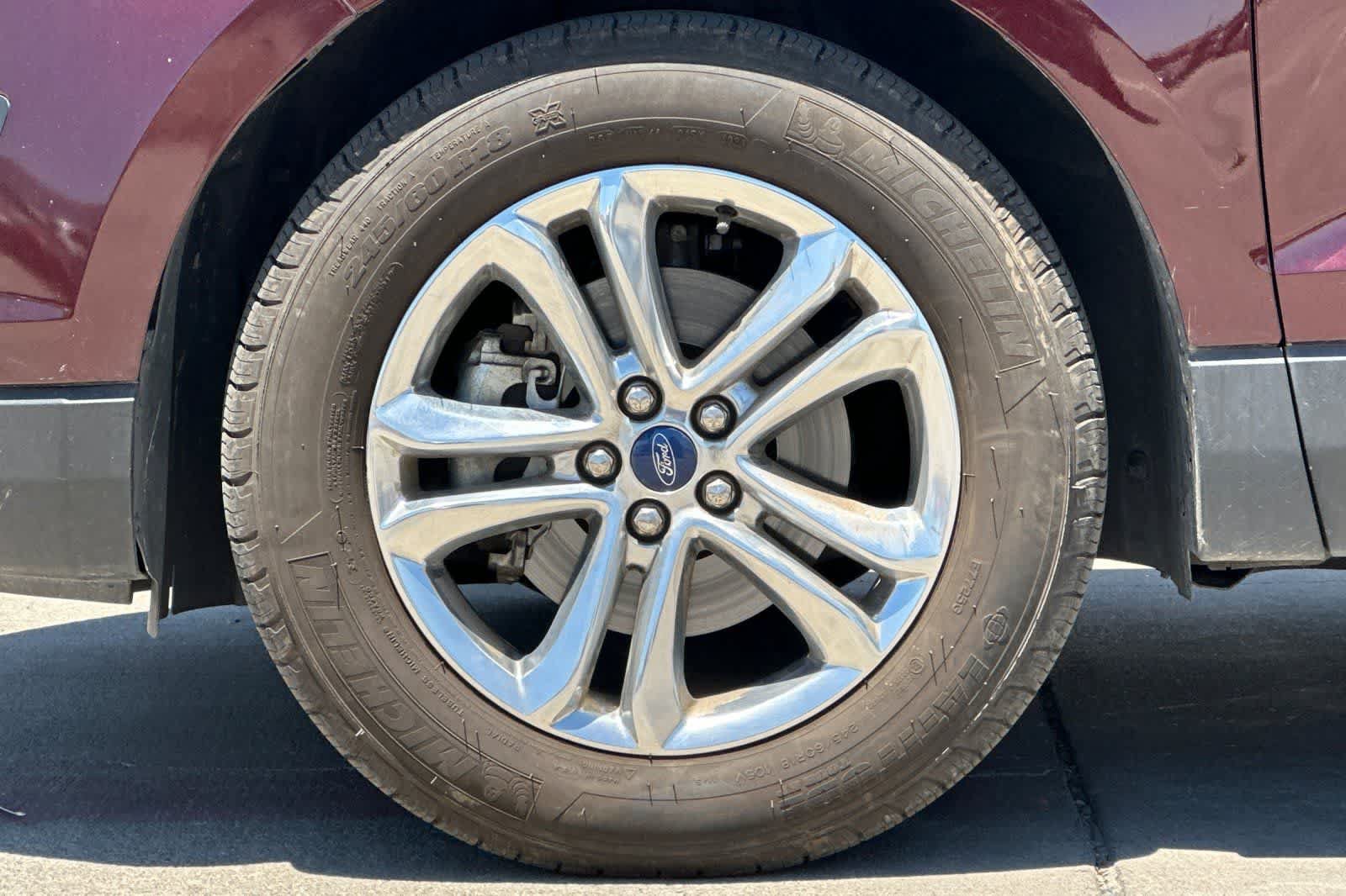 Used 2018 Ford Edge SEL w/ Equipment Group 201A FWD image 12