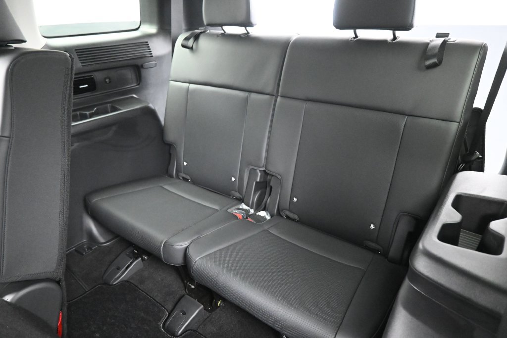 Used 2026 Hyundai Santa Fe SEL FWD image 27