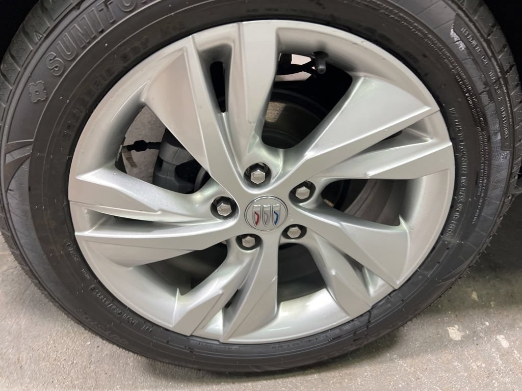 Used 2025 Buick Encore GX Preferred FWD image 39