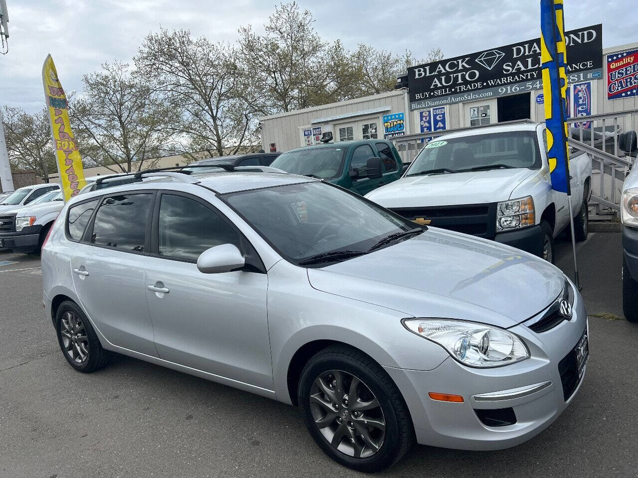 Used 2012 Hyundai Elantra w/ Preferred Pkg image 5