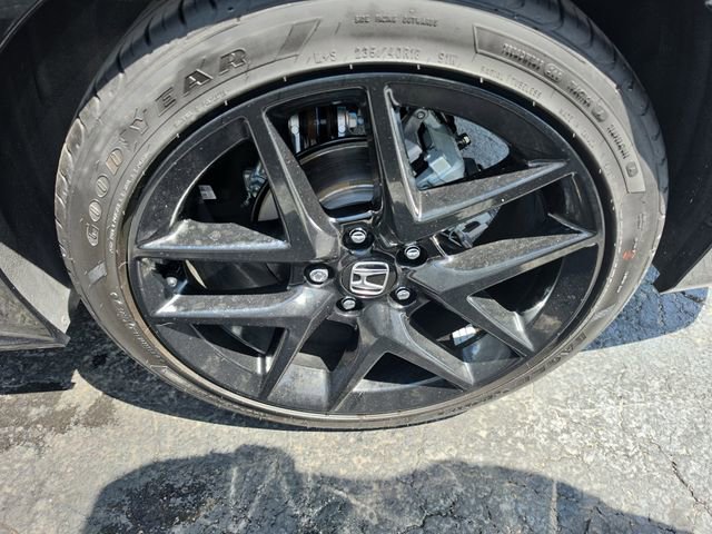 Used 2025 Honda Civic Sport image 8